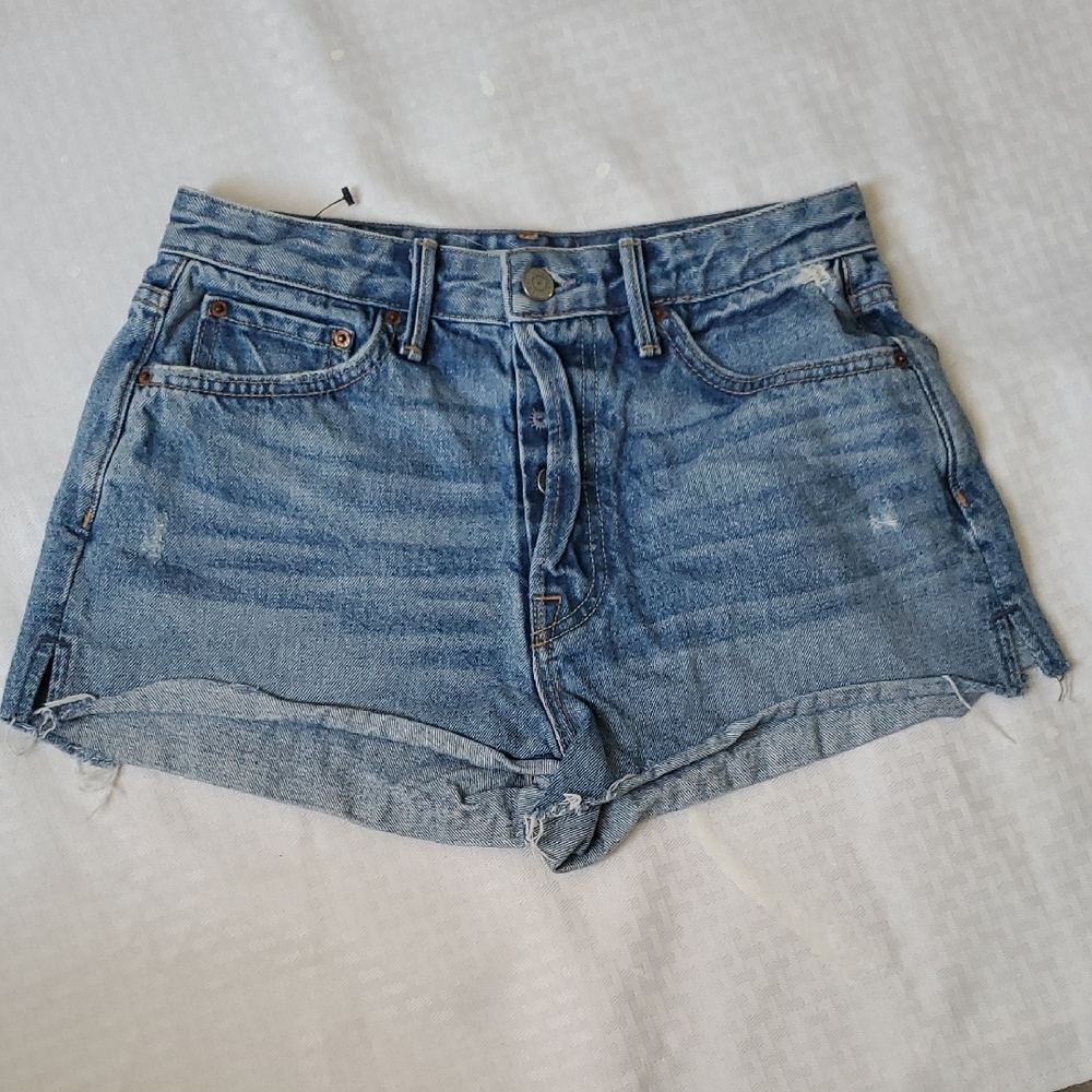 GRLFRND Vintage Wash Short Short  Jean Shorts